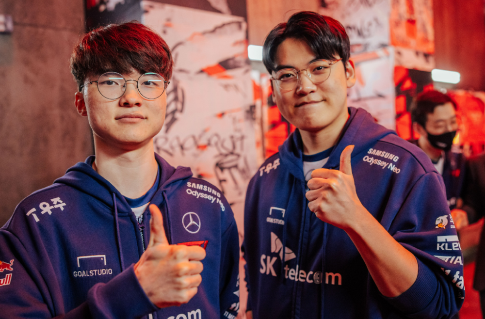 ayx sports 官方网站 重要助攻引发热议！，Faker在瑞士队比赛中战术调整气势如虹延续