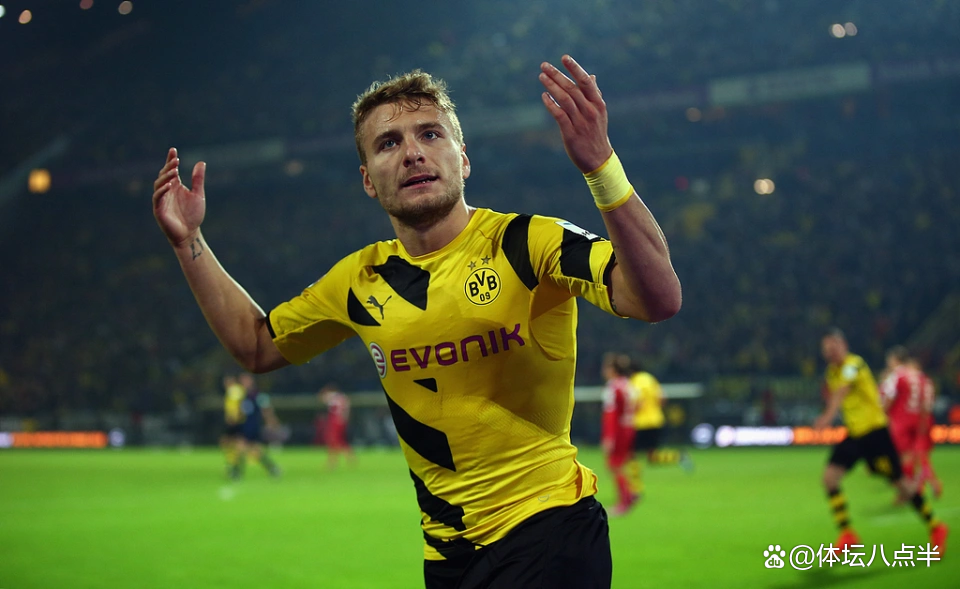 AYX 体育娱乐平台包含离谱！今晨伤情更新赛前多特蒙德备战意大利杯，身体对抗强度的词条