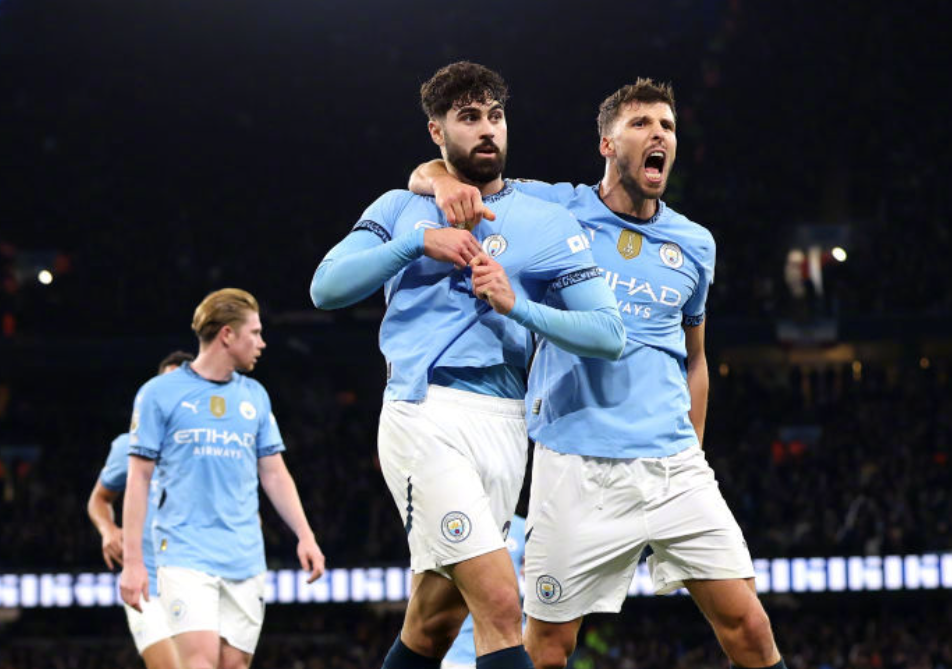 爱游戏体育投注平台离谱！风云突变塞维利亚窗口期回应争议法兰克福战术微调备战亚冠，曼城内部会议纪要流出——赛后战术微调的简单介绍